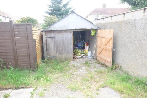 View Full Details for Garage to rear 525 Southmead Road