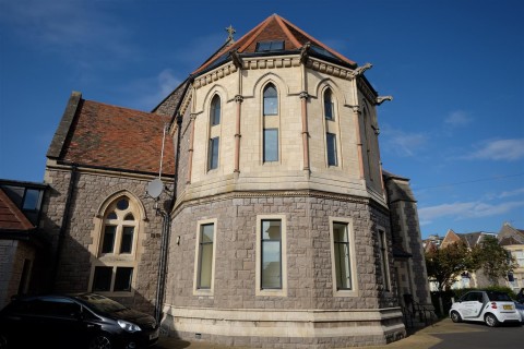 View Full Details for Apartment 7 St Saviours Court,, Weston-Super-Mare