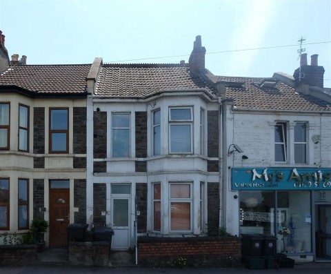 View Full Details for First Floor Flat - 310B Whitehall Road