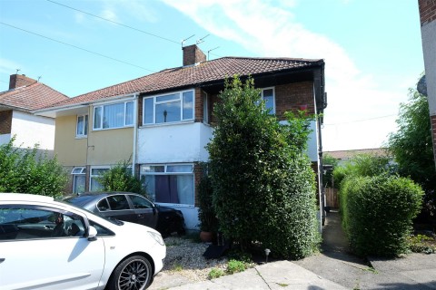 View Full Details for PRICE REDUCTION - GILDA CLOSE BS14