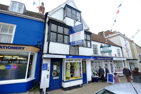 View Full Details for COMMERCIAL INVESTMENT - THORNBURY