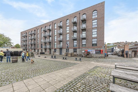 View Full Details for MODERN 1 BED - REDUCED PRICE FOR AUCTION
