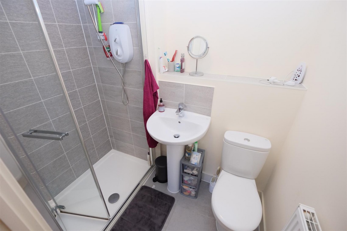 Images for 2 BED 2 BATH FLAT | LET | PATCHWAY