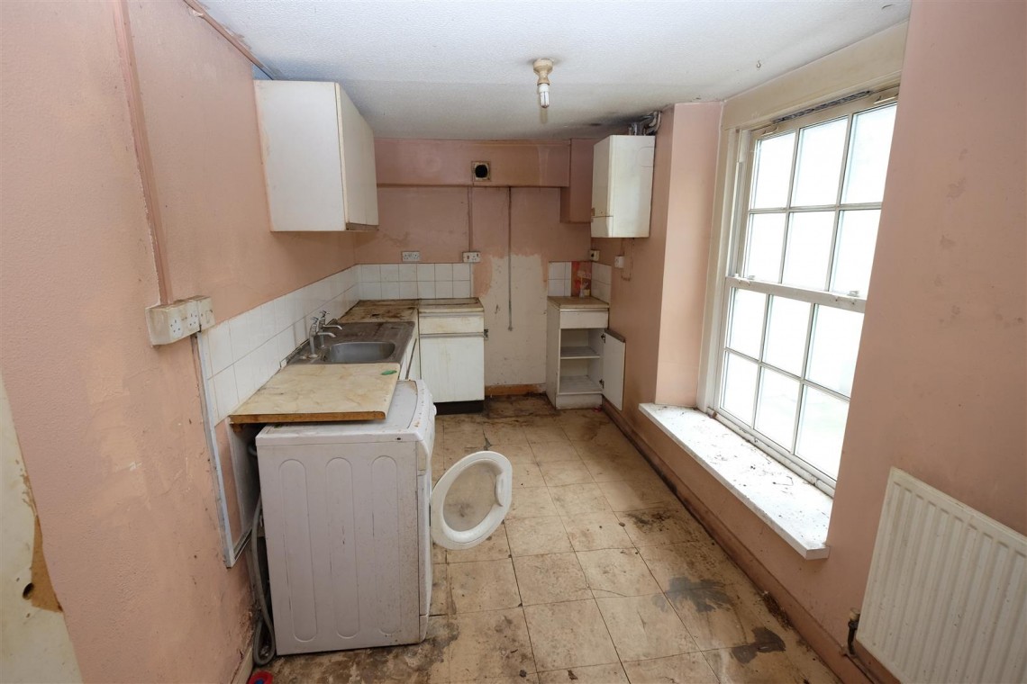 Images for 152 B ( 2 Bed Garden Maisonette ) City Road, St. Pauls, Bristol