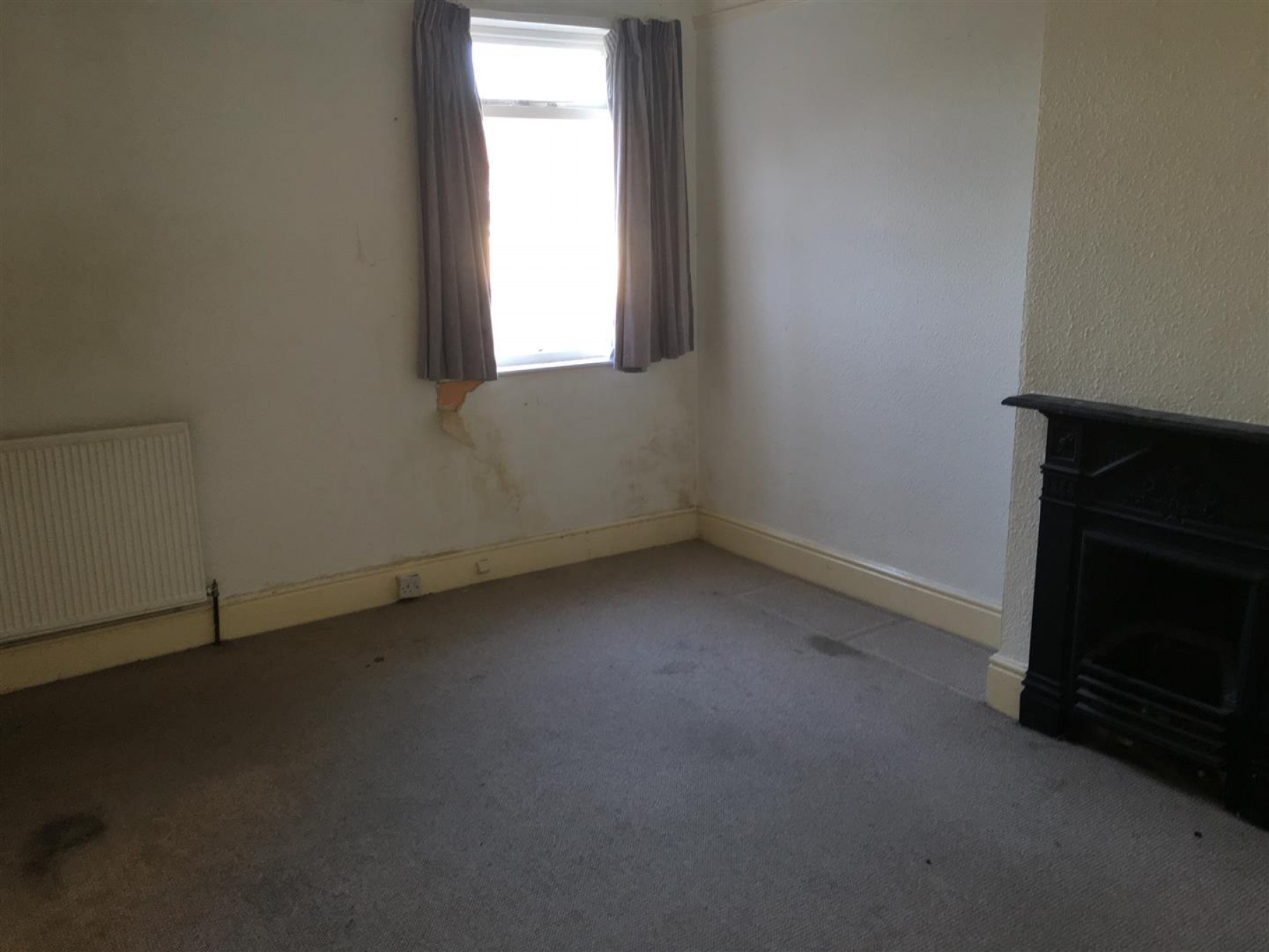 Images for 660a ( First Floor Flat ) Stapleton Road, Bristol