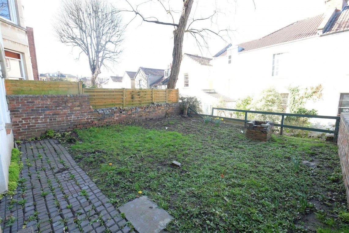 Images for COTHAM VALE