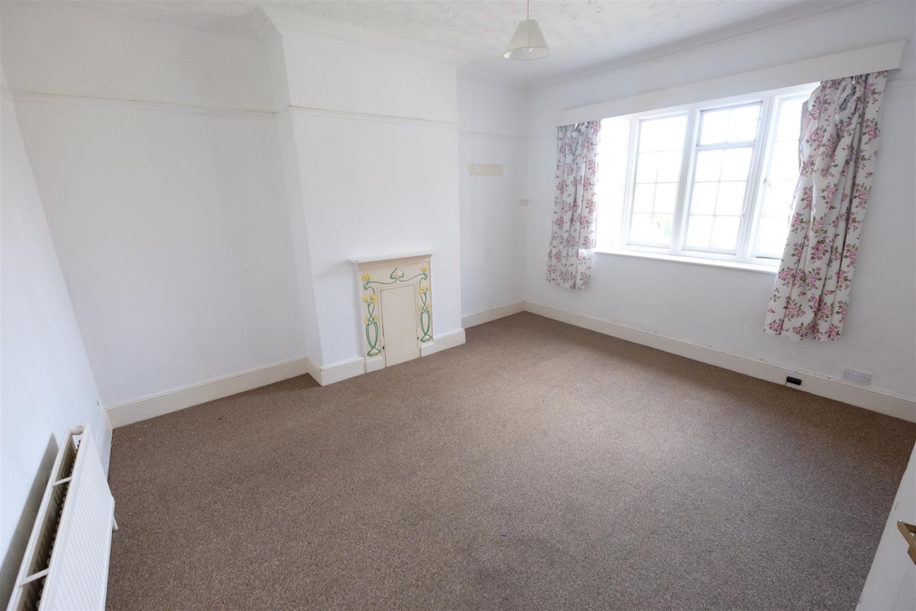 Images for Huge First Floor Flat with Garden and Double Garage