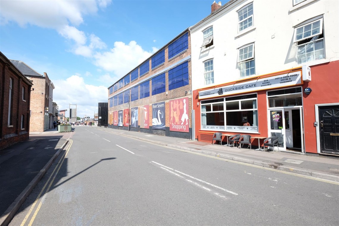 Images for INVESTMENT / DEVELOPMENT CLOSE TO GLOUCESTER QUAYS