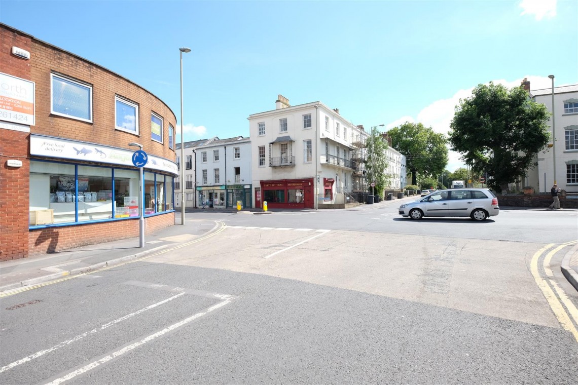 Images for INVESTMENT / DEVELOPMENT CLOSE TO GLOUCESTER QUAYS