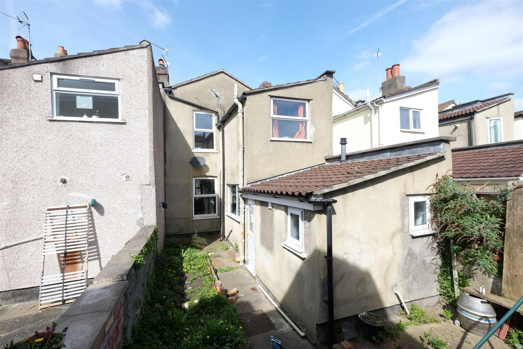 Images for CURRENTLY LET FOR £17k - Goodhind St, Easton