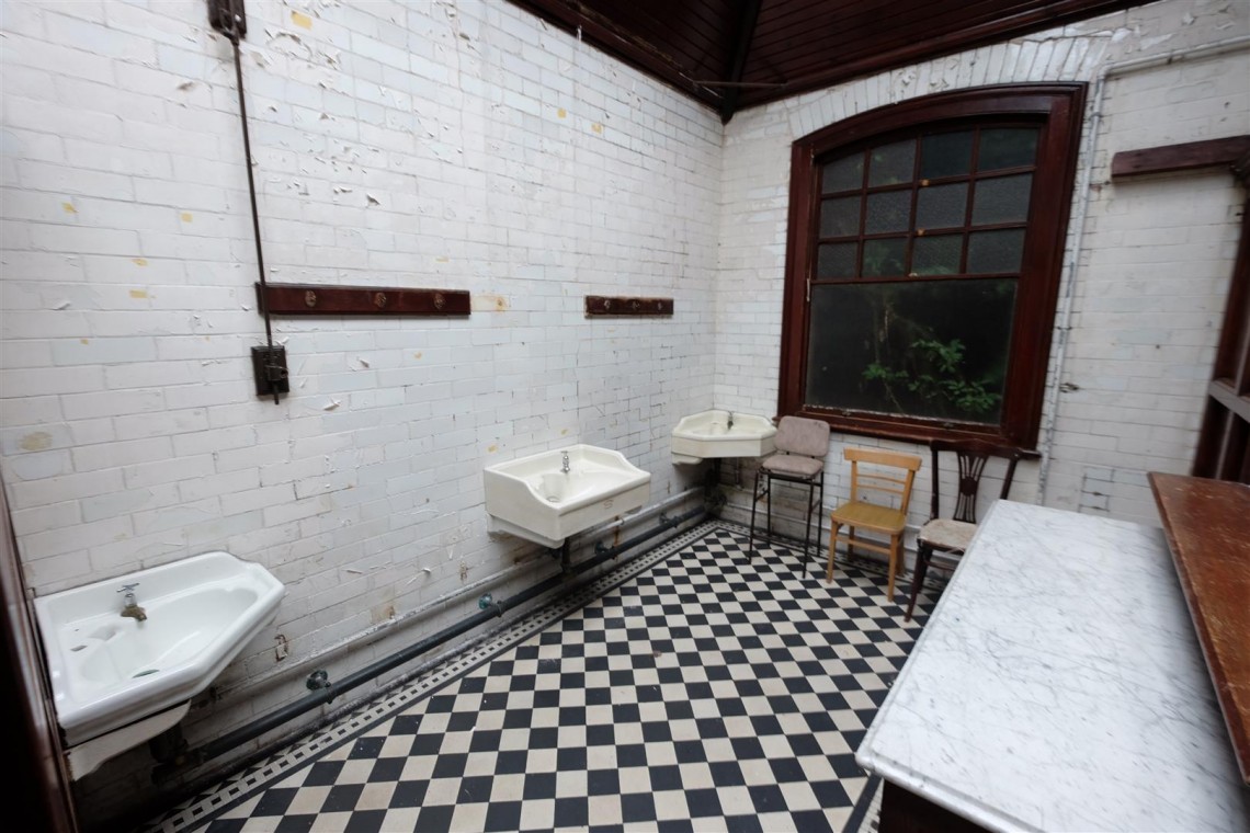 Images for EDWARDIAN CLOAKROOM WITH POTENTIAL