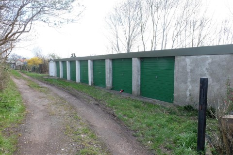 View Full Details for RANK OF 8 GARAGES - INVESTMENT / DEVELOPMENT