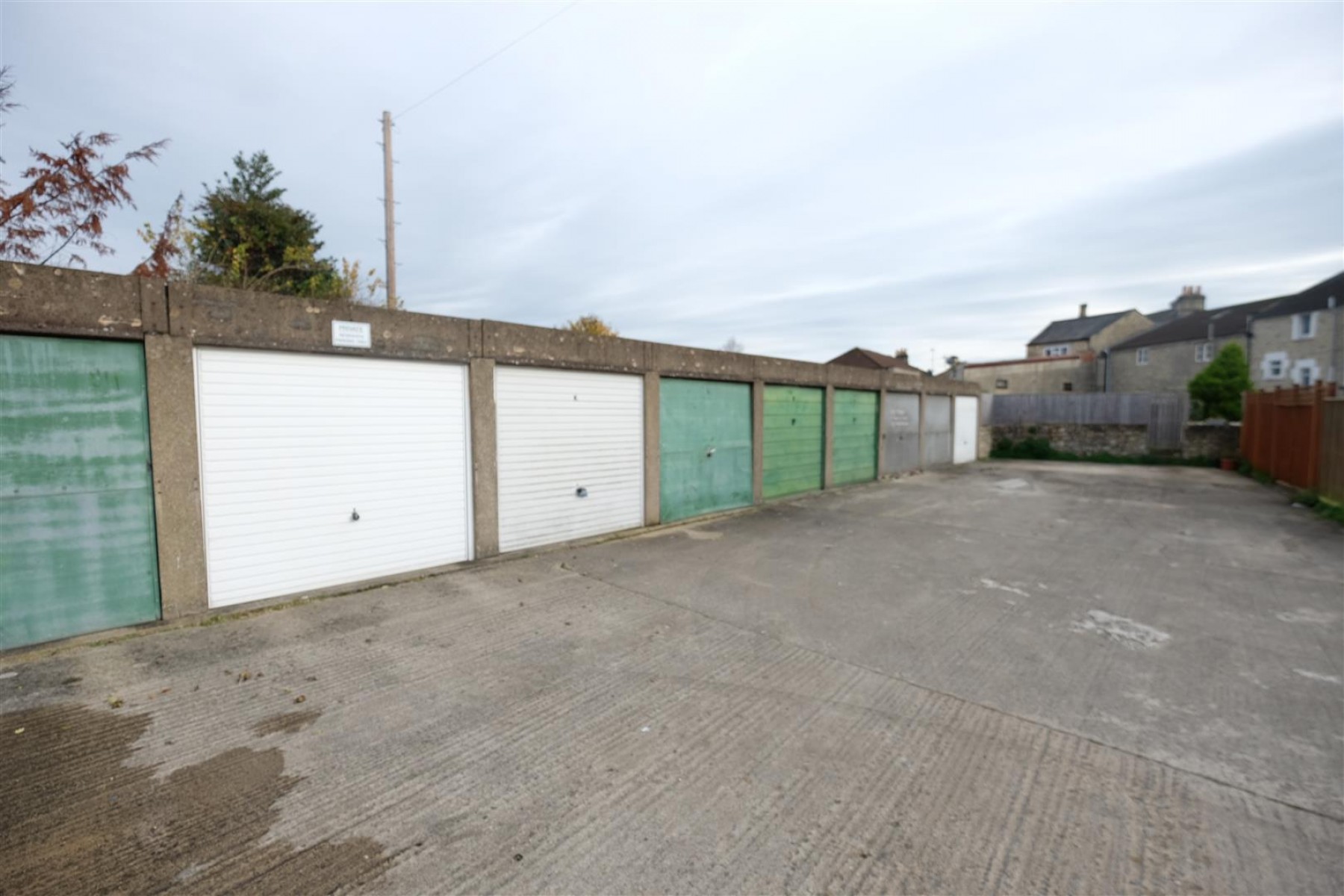 Images for RANK OF 4 GARAGES - HIGH STREET BATH BA2