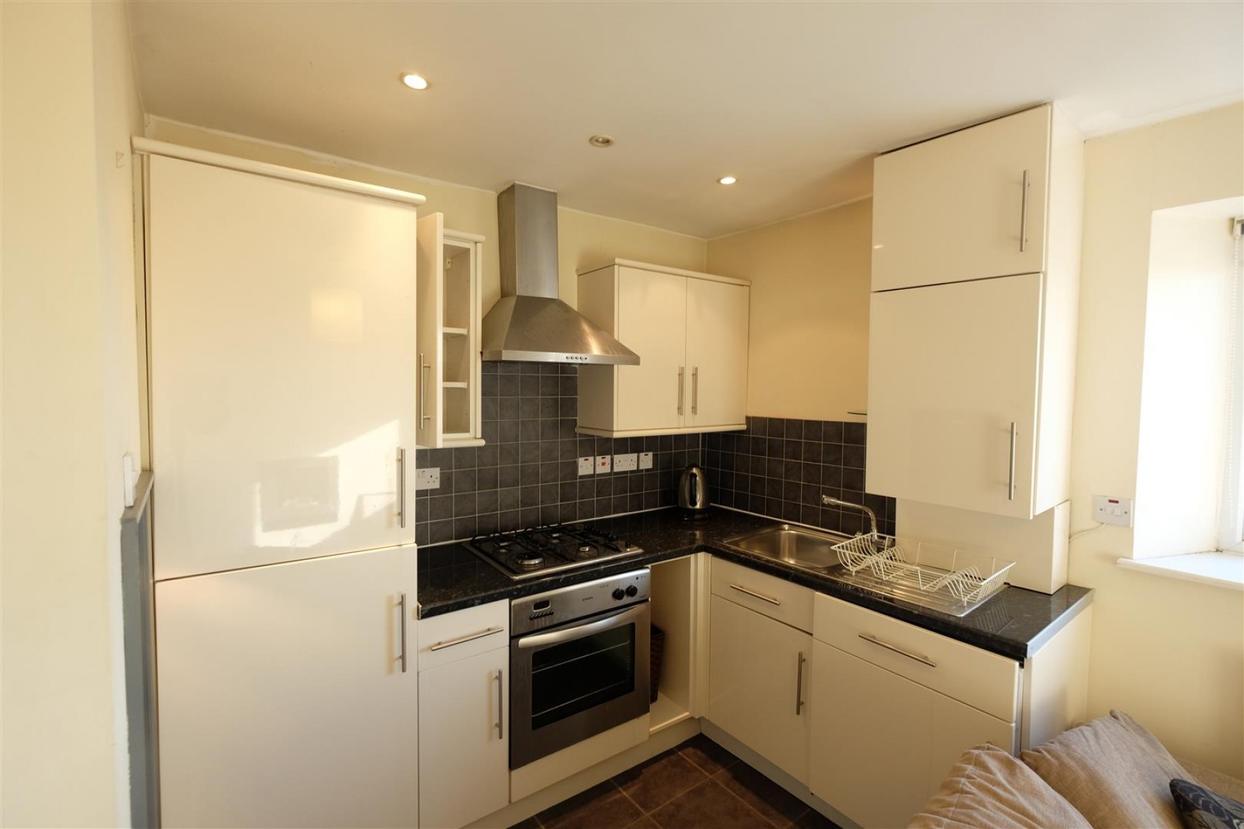 Images for FLAT WITH VIEWS - REDUCED PRICE FOR AUCTION