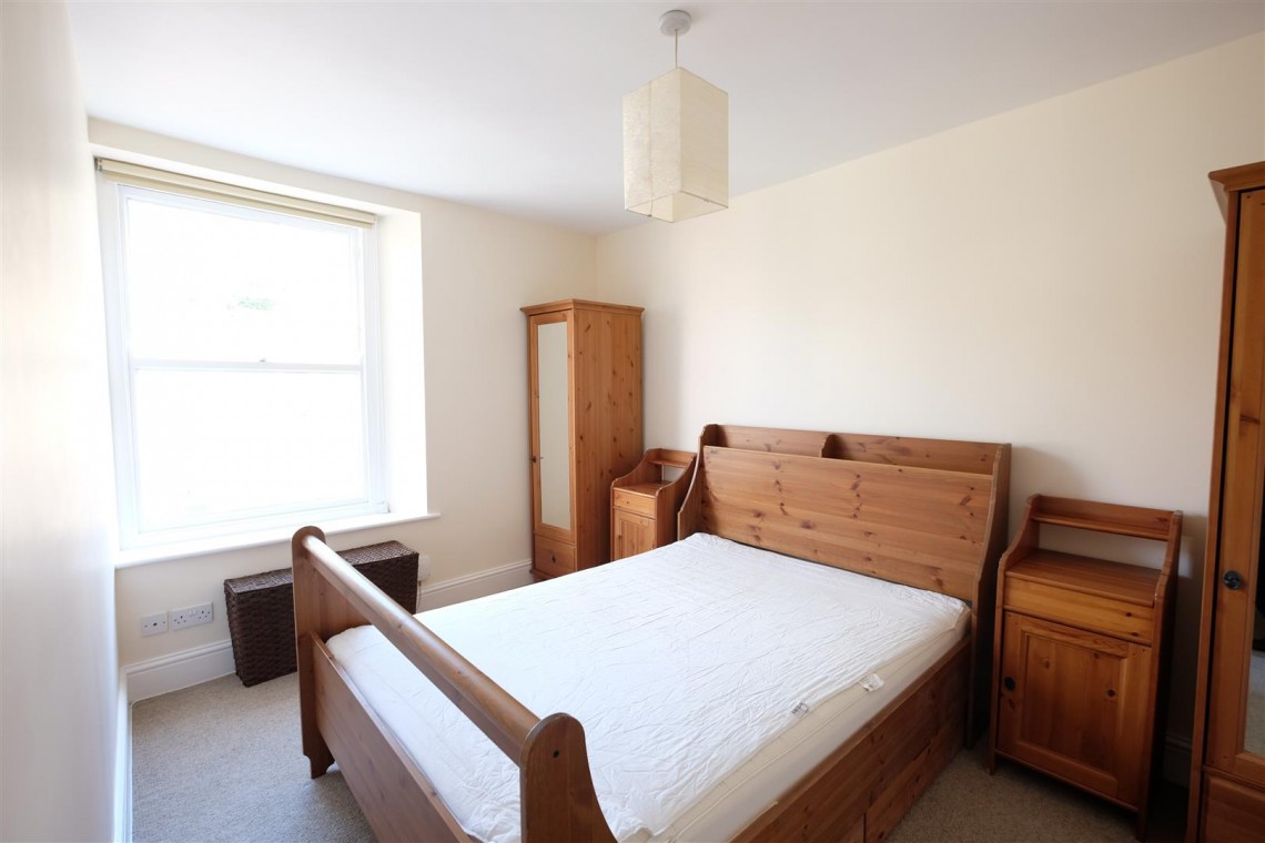 Images for FLAT WITH VIEWS - REDUCED PRICE FOR AUCTION