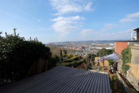 View Full Details for FINE VIEWS - REDUCED PRICE FOR AUCTION