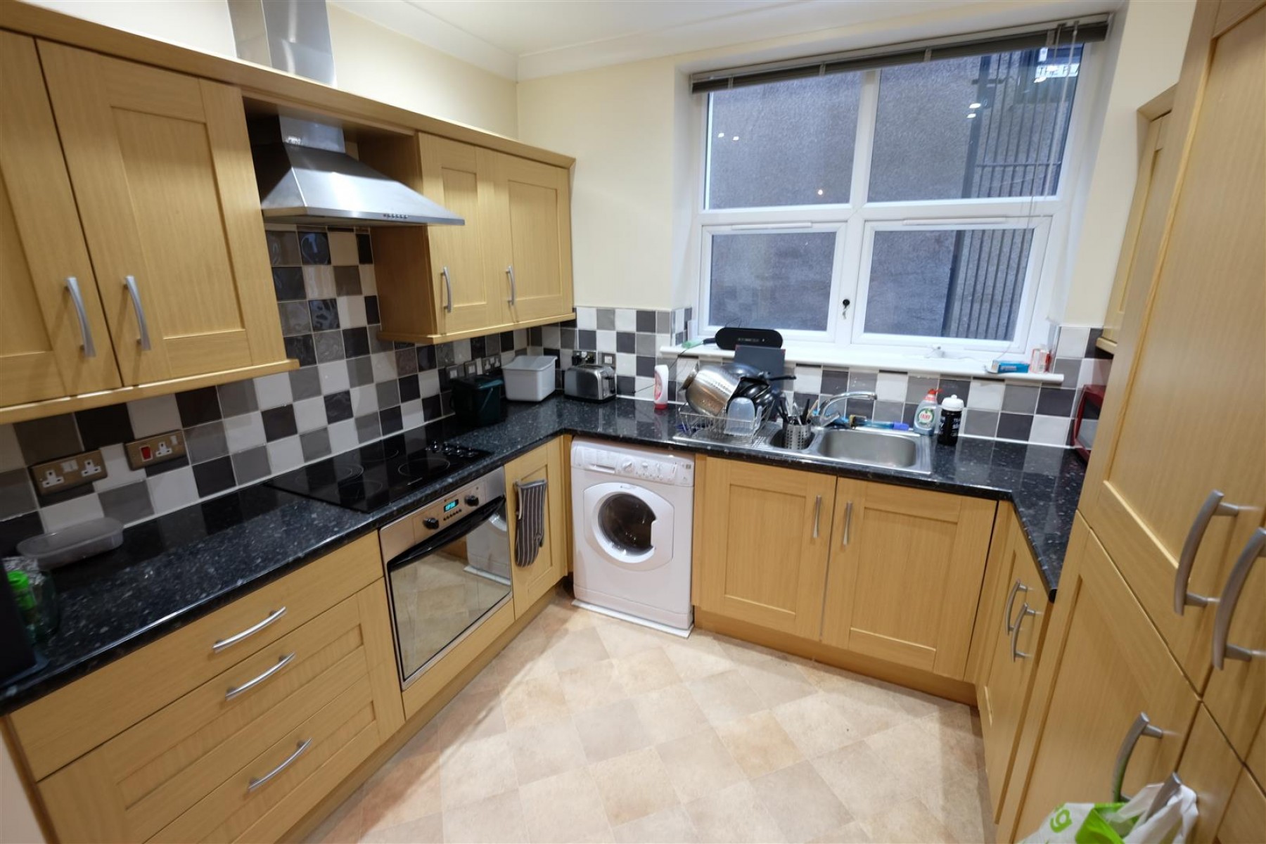 Images for 6 BED HMO + 2 BED FLAT - SOUTHVILLE