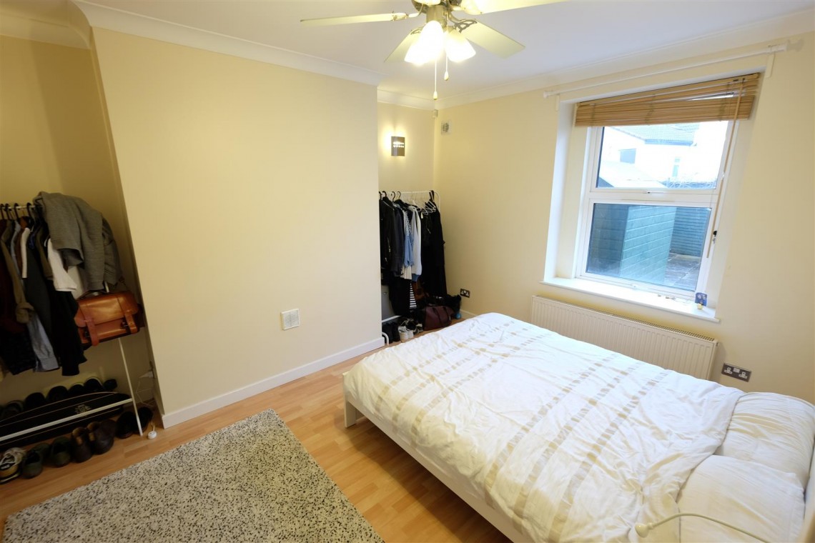 Images for 6 BED HMO + 2 BED FLAT - SOUTHVILLE