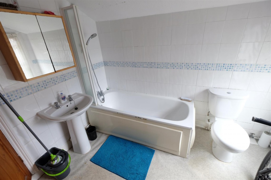 Images for 2 X 1 BED FLATS - EASTVILLE