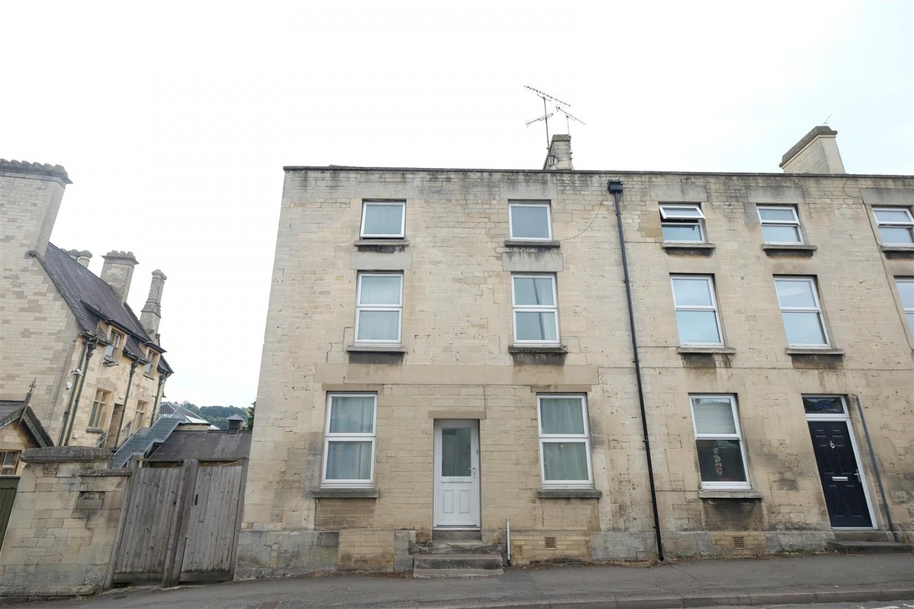 247 Westward Road, Ebley, GL5 4SX