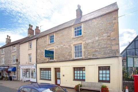 View Full Details for HUGE POTENTIAL - CHIPPING SODBURY HIGH ST
