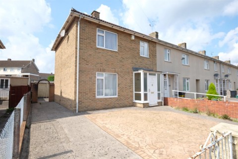View Full Details for REQUIRES BASIC UPDATING - BRISLINGTON