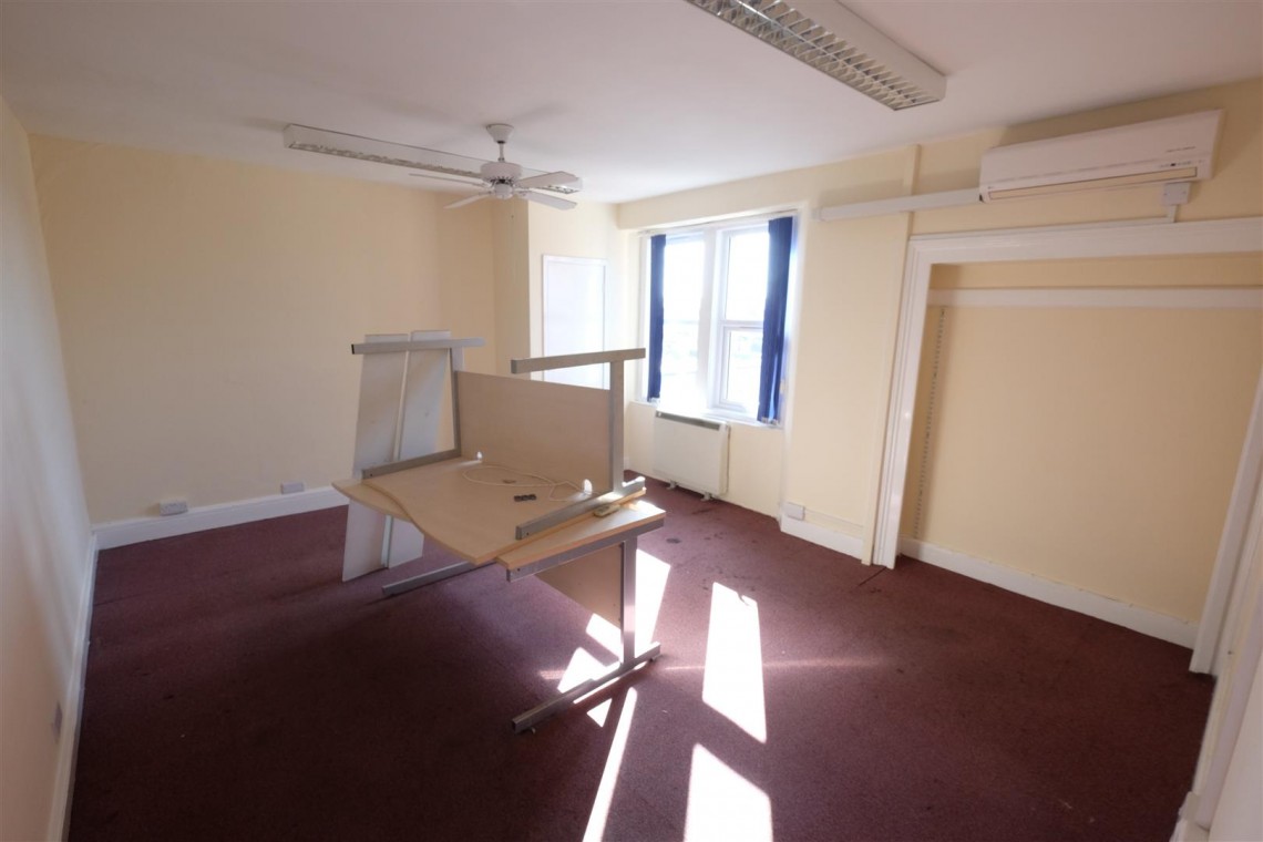 Images for FREEHOLD - SCOPE FOR RESI ON UPPER FLOORS