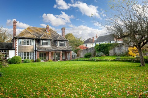 View Full Details for DETACHED 1930'S  CLEVEDON GEM!