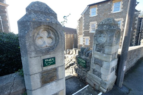 View Full Details for CLEVEDON FLAT - REDUCED PRICE FOR AUCTION