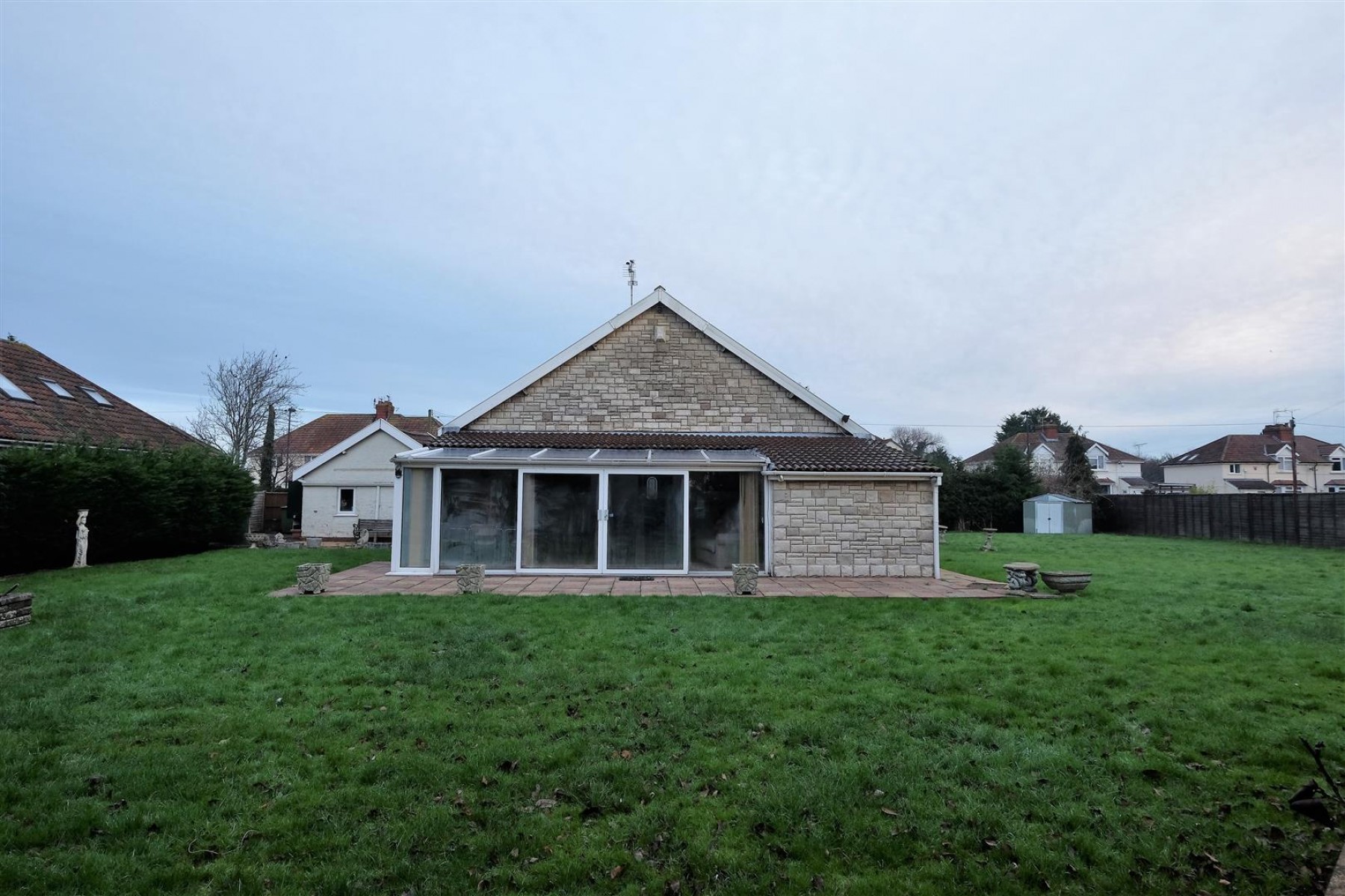 Images for DETACHED BUNGALOW ON LARGE PLOT