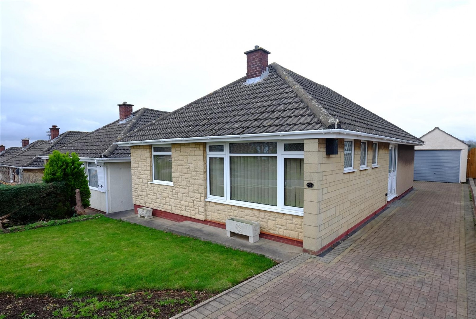 Images for DETACHED BUNGALOW - REDUCED PRICE FOR AUCTION