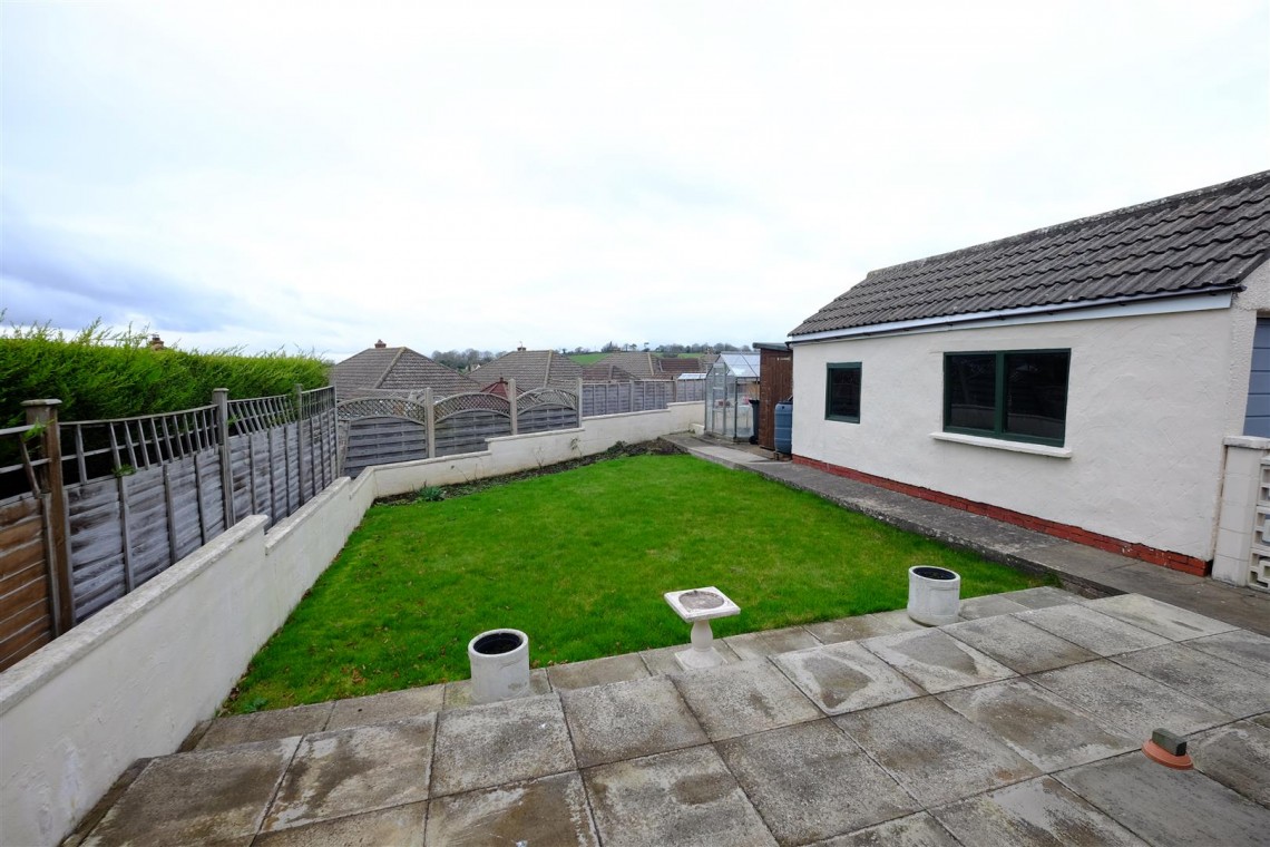 Images for DETACHED BUNGALOW - REDUCED PRICE FOR AUCTION