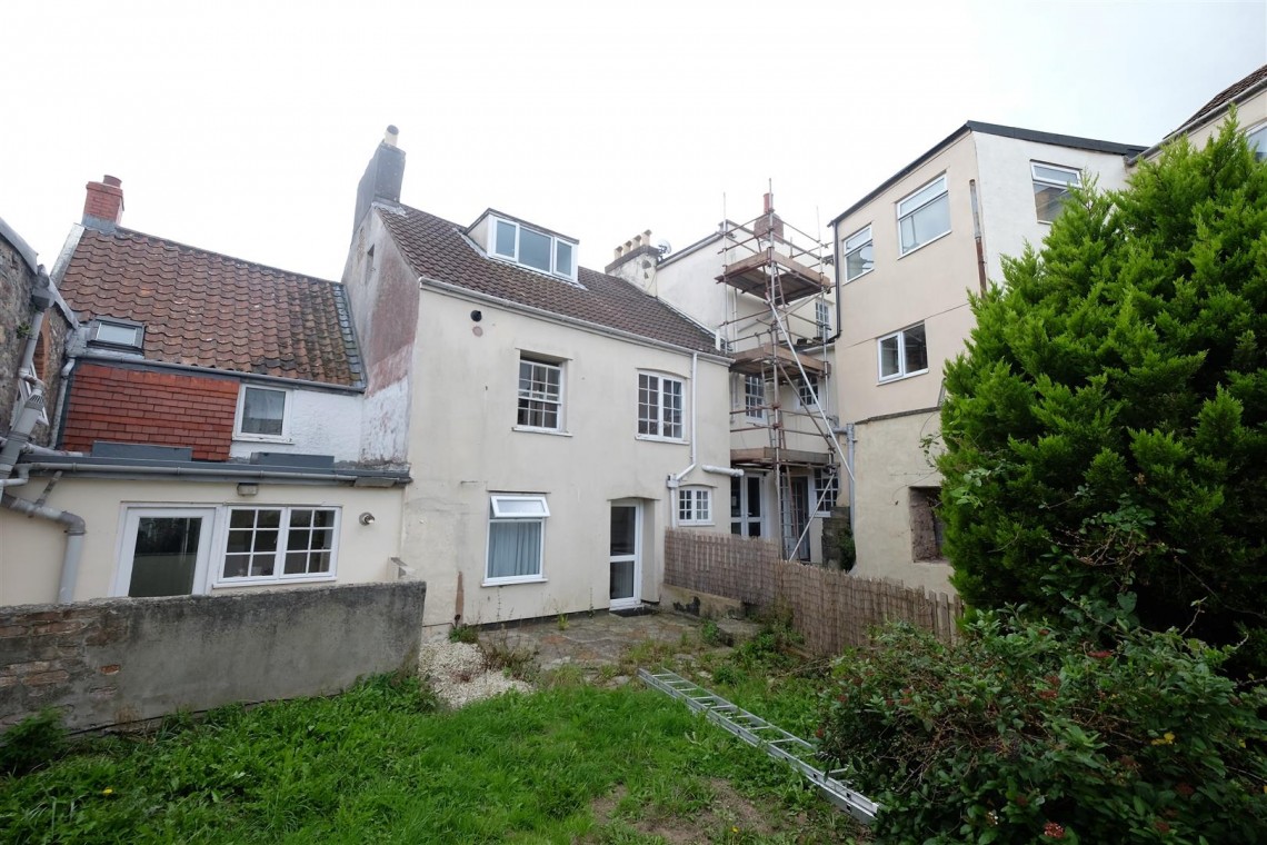 Images for HOUSE FOR UPDATING / 2 FLATS