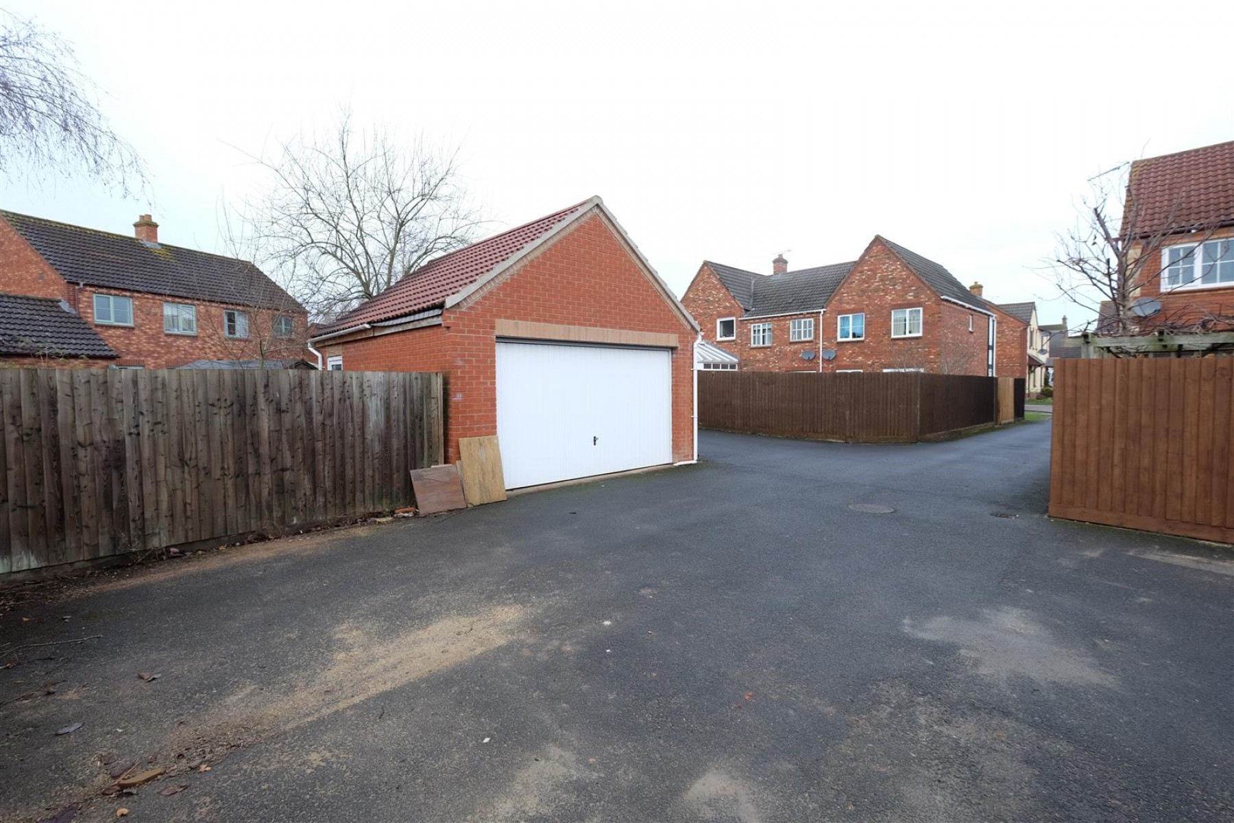 Images for DETACHED DOUBLE GARAGE - TEWKESBURY