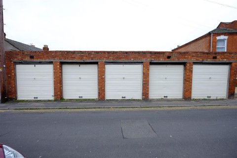 View Full Details for RANK OF 5 GARAGES