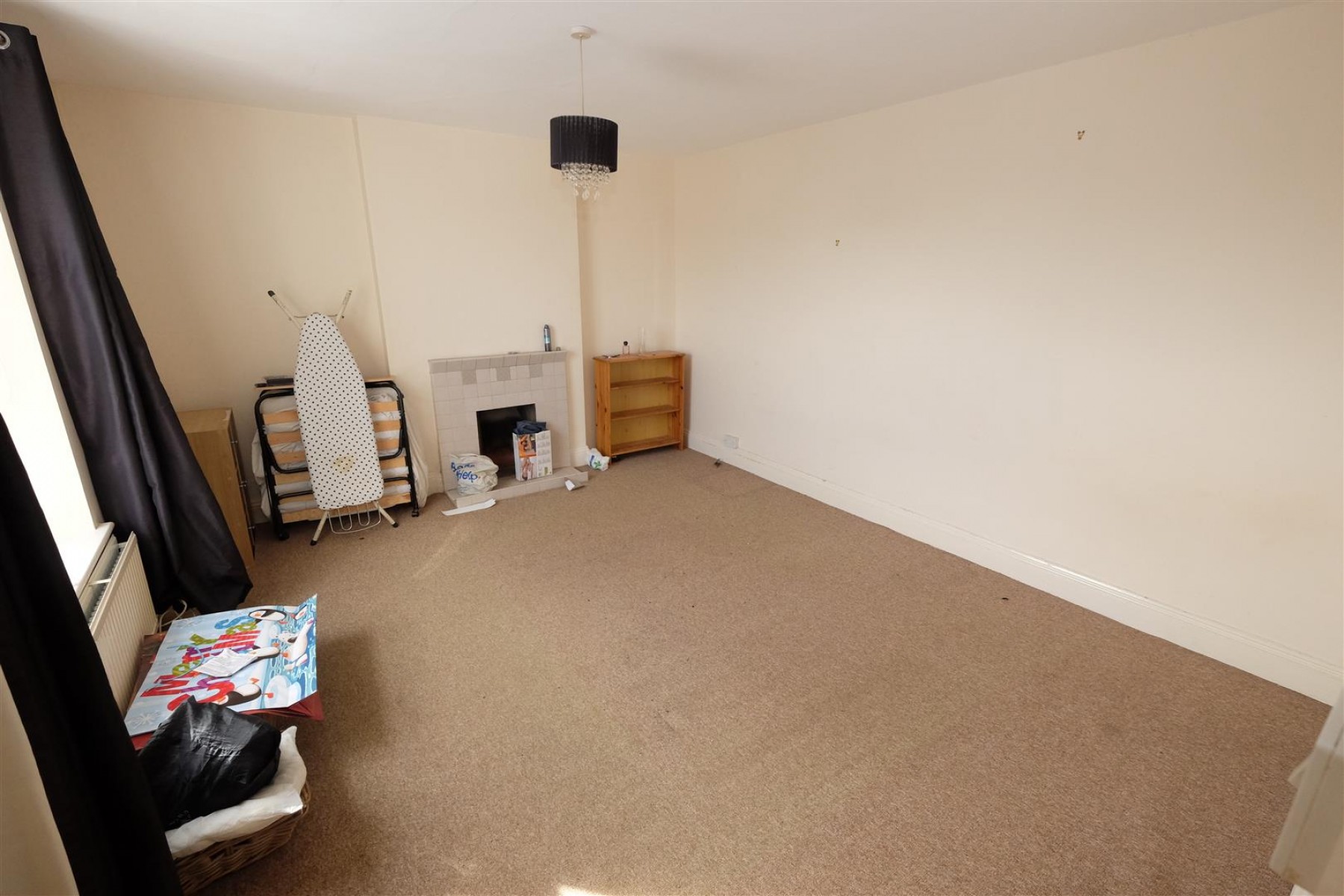 Images for 1 BED FLAT - INVESTMENT / DOER UPPER