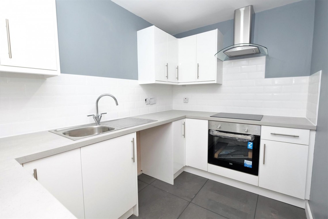 Images for RENOVATED FLAT CLOSE TO HOSPITAL