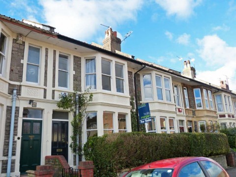 View Full Details for Cairns Road, Westbury Park