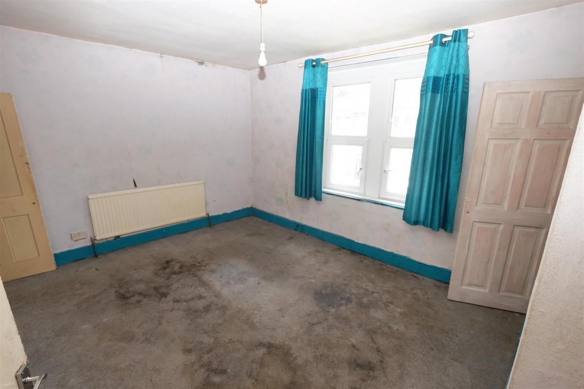 Images for HOUSE FOR MODERNISATION - FISHPONDS