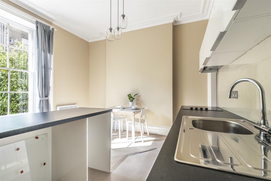 Images for Oakfield Place, Clifton