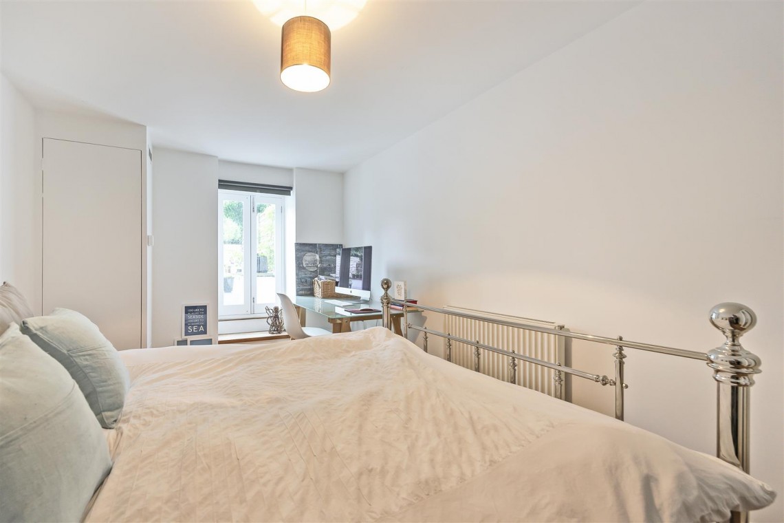Images for Waverley Road, Redland