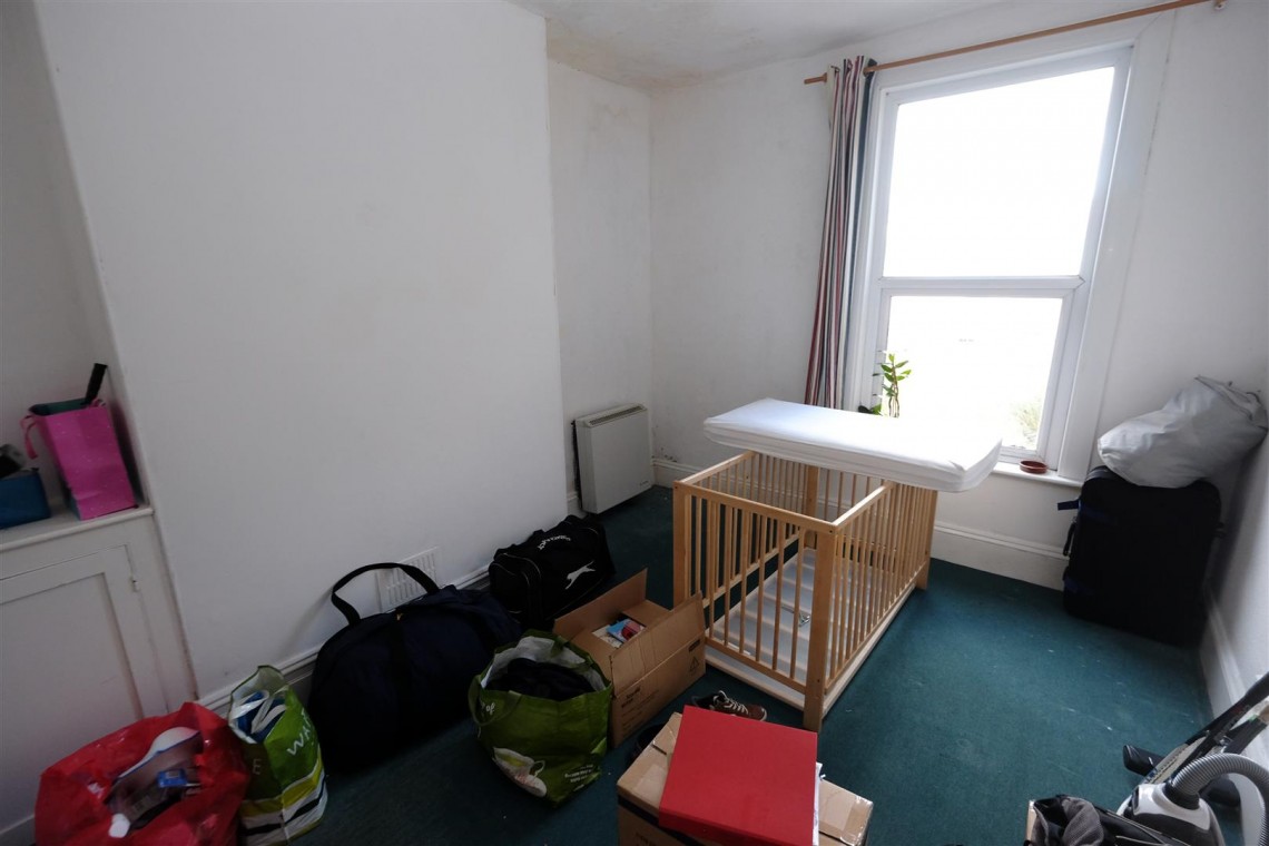 Images for 5 FLATS / FAMILY HOME - WESTBURY PARK