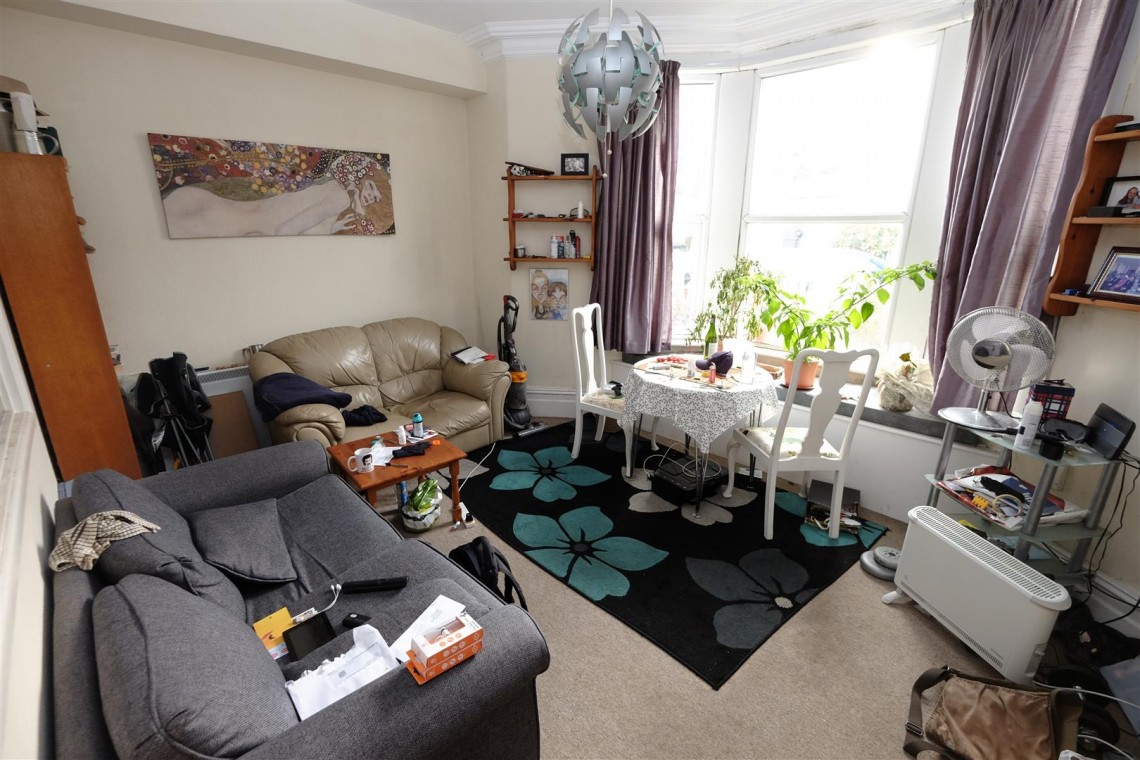 Images for 5 FLATS / FAMILY HOME - WESTBURY PARK