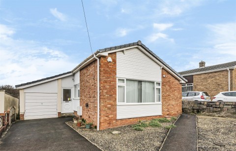 View Full Details for DETACHED BUNGALOW FOR UPDATING - PILL