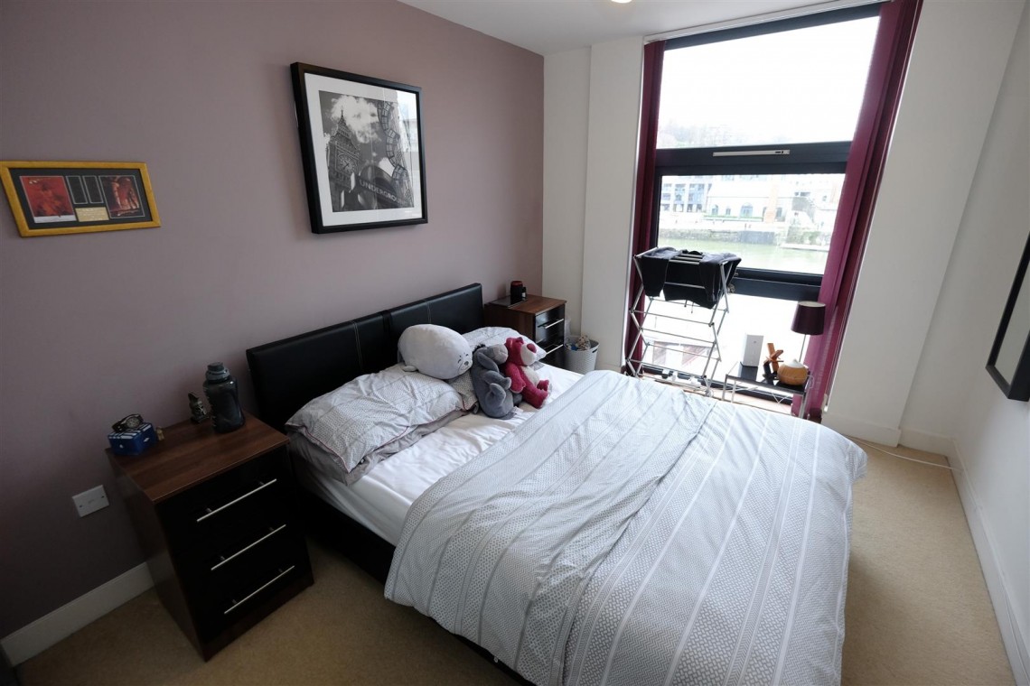Images for MODERN 1 BED - REDUCED PRICE FOR AUCTION