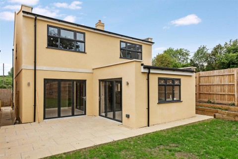 View Full Details for Bath Road, Willsbridge