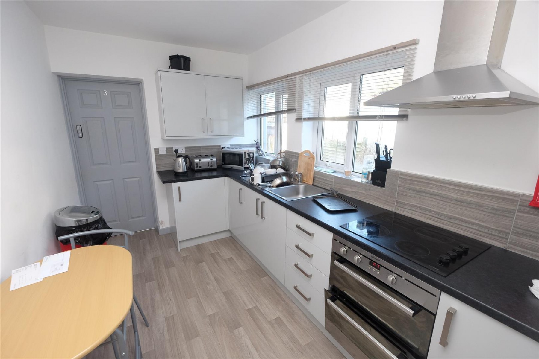 Images for HMO - £41K PA - KINGSWOOD