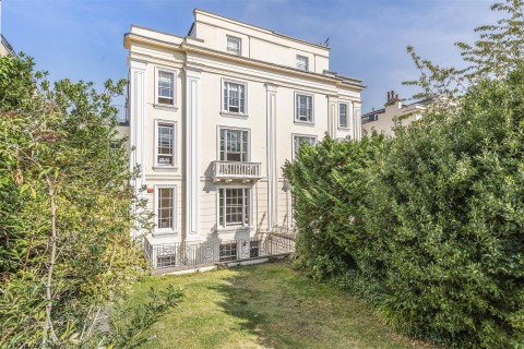 View Full Details for Oakfield Road, Clifton