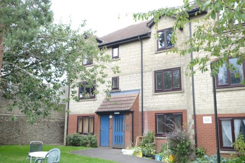 View Full Details for TOP FLOOR FLAT - FROME