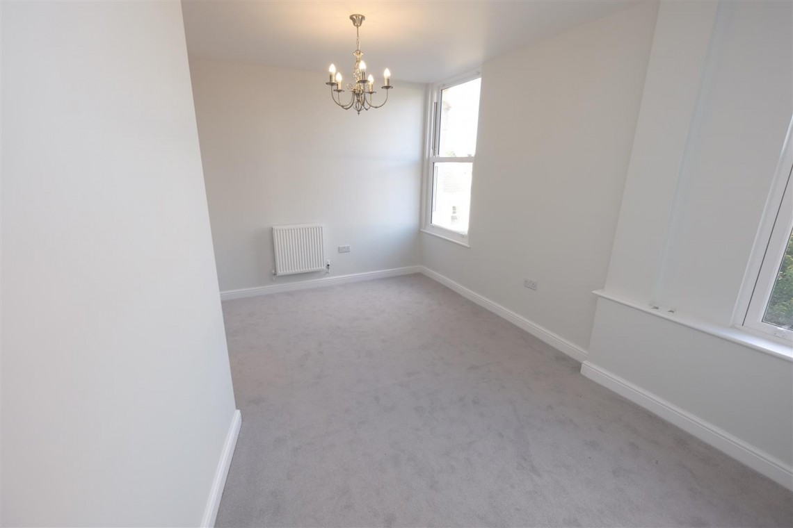 Images for RENOVATED 1 BED - REDUCED PRICE FOR AUCTION
